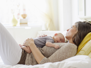 Dovoljna količina sna igra odlučujuću ulogu u životu bebe